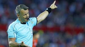 Kuipers is a linguistic anthropologist interested in the role of language in the description and interpretation of social life, particularly how authoritative discourse shapes institutionally defined activities in clinics, courtrooms, classrooms and religious settings. Fc Barcelona La Liga Bjorn Kuipers To Referee Barcelona Vs Psg Barcelona