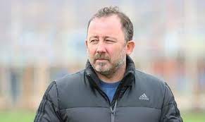 Hakkında ise futbol severler tarafından aslen nereli? Sergen Yalcin Kimdir Guncel Sergen Yalcin Haberleri