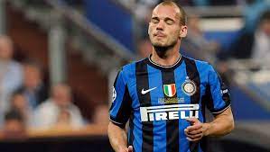 De titel en plaatste zich daardoor rechtstreeks voor de groepsfase van de uefa champions league 2010/11, net als achtervolgers as roma en ac milan. Asi Era La Alineacion Del Inter De Milan Que Gano El Triplete En El 2009 10 90min