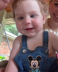 Feeling extra thankful for this sweet man. So much good is coming this  year. Life with you is so sweet. I'll never stop loving you, forever &  always🤍