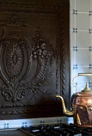 Frische Kuchenruckwand Ideen Fur Sie 35 Wunderschone Designs Landhaus Dekor Franzosische Antiquitaten Franzosisches Landhaus