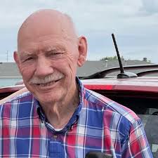 What tastes delicious with gravy