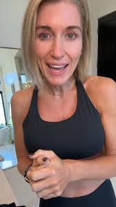 Suzanne Rivers's Instagram, Twitter & Facebook