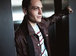 Tiziano Ferro El Fanatico Mundo De La Picco