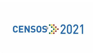 Swans and cygnets swim along the river thames, before being caught during the annual census of the queen's swans, known as swan upping, in maidenhead near london, england, july 20, 2021. A Partir De Hoje Ja Pode Responder Aos Censos 2021 O Amarense