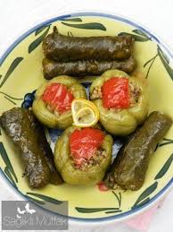 Zeytinyagli Bulgurlu Biber Dolmasi Yemek Tarifleri Ascilik Biber Dolmasi
