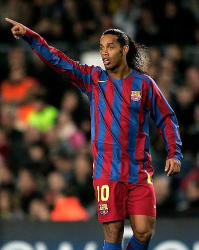 Camisa Barcelona Nike Ronaldinho Reedição Masculina
