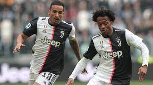 Juan cuadrado's style of play. Cuadrado And Danilo Given New Jersey Numbers Is There A Market Clue Juvefc Com