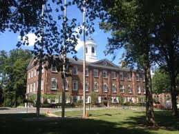 Old Queens Built 1809 On Main Campus Of What Was Then Queens College Renamed Rutgers College In 1825 Currently Hou New Jersey New Brunswick Queen S College