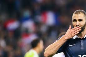 Benzema ouvre les portes de sa maison, le nouveau maillot du barça dévoilé ? International Edf Benzema A L Euro L Equipe Categorique