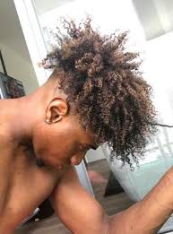 Hairstyle cheveux mi long boucle homme coiffure homme cheveux boucles 2015. Epingle Sur Cheveux Crepus