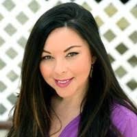 Donna Myers's Instagram, Twitter & Facebook