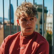 Lana Weigel (@Lenchen_xxo)