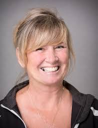 Lisa Kelleher's Instagram, Twitter & Facebook