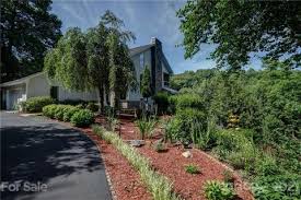 Rent to own · multiple listing service · foreclosures 440 Winding Way Bryson City Nc 28713 47 Photos Mls 3758417 Movoto