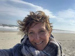 Happy birthday to childhood friend Ellen Drexler, who went