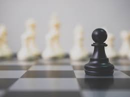 Game catur dilangsungkan di atas papan yang terdiri dari 8 lajur dan 8 baris kotak/petak berwarna hitam dan putih (atau terang dan gelap) secara berselang seling. Bilder Strategisches Management Gratis Vektoren Fotos Und Psds