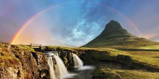 The winters can get extremely cold and it is the best time to catch a glimpse of the northern lights. Best Time To Visit Iceland On The Go Tours Ae