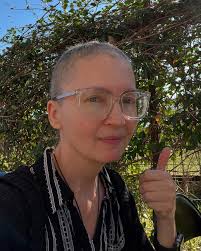 New year, new news. 5 weeks post-surgery & feeling alright. Started writing  this from the poison chair a few days ago. Yes, poison, again. More chemo  infusions have been added to the