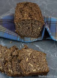 Dunkles Treber Brot Mit Kornern Katha Kocht Lebensmittel Essen Brot Bier Brot