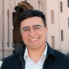 This week we proudly launched the Arizona State University Enrollment  Leadership Institute powered by Academic Enterprise Enrollment. Our  inaugural cohort is culled from every unit in our division…