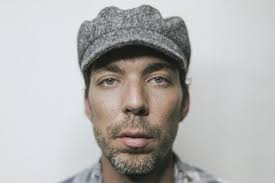 All In", el álbum de rarezas y material inédito de Justin Townes Earle
