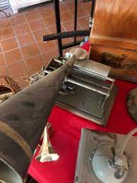 Found On Estatesalesnet Estate Sale Treasures Ham Holder Treasures