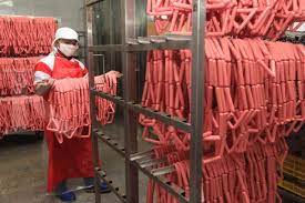 Pabrik ini merupakan milik pemerintah daerah dan berstatus badan usaha milik daerah kabupaten bandung. Pabrik Sosis Majalaya Cheezzy Meatblls