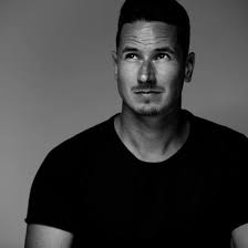 Es geht um masken und aerosole, immunität, virusstämme und eine neue. Simon Drosten Photos Facebook