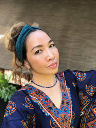 How To Conceal Dark Undereye Circles