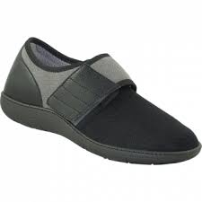 Veillez à ce qu'il reste une marge de 7 à 8 mm entre la pointe de vos orteils et la chaussure. Chaussure Extensible Scratch Homme Medical Senior Confortable