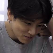 Ota yhteyttä sivuun jungkook messengerissä. Bts Icons