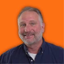 Erik Lowry's Instagram, Twitter & Facebook