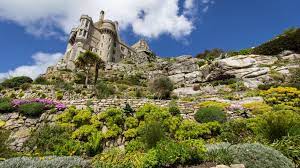 Explore the amazing island world of st michael's mount and discover legend darren little, head gardener, has been looking after the gardens during our closure and they are looking spectacular. St Michael S Mount Picturesque Island Needs New Gardener Bbc News