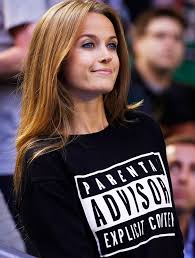 1584 x 1378 jpeg 1584 кб. Andy Murray S Fiance Wears Explicit Content T Shirt Rediff Sports