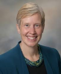 Emily Betz's Instagram, Twitter & Facebook