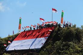Bendera diakibatkan oleh fluktuasi harga dalam kisaran yang sempit dan menandai konsolidasi sebelum pergerakan. Peringati Hut Ri Ke 75 Warga Krayan Bentangkan Bendera Di Puncak Gunung Yuvai Semaring Niaga Asia