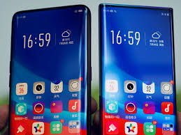 Lg a promis un smartphone cu ecran curbat şi acum apar primele imagini cu acesta. Chinezii De La Oppo Au Creat Telefonul Cu Ecran Curbat La Maximum