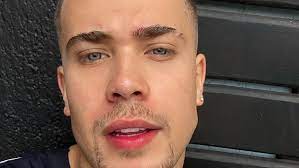 Dá fav/rt nesse tweet, me segue, que vou seguir agora. Youtuber Luis Mariz Revela Ser Bissexual Ja Fiquei Com Meninos