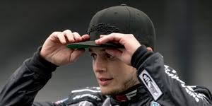 Kyle Larson Outduels Christopher Bell for Chili Bowl Breakthrough