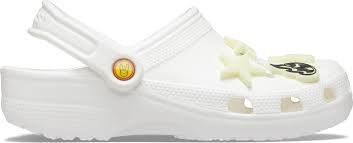 A nod to the puerto rican singer's latest album, yhlqmdlg, these crocs glow in the dark and come with jibbitz inspired by bad bunny's music. Bad Bunny And Crocs Connect For Glow In The Dark Clogs Pause Online Men S Fashion Street Style Fashion News Streetwear