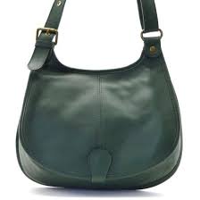 Je m'affuble de ma robe la plus somptueuse, je me maquille avec une opulence discrète. Sac A Main Cuir Souple Femme Modele M Vert Fonce Achat Vente Sac A Main Cuir Souple Femme Cdiscount