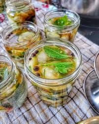 Concombres Marines Aigre Doux En Conserve Recette Recette Concombre Concombres Marines Conserve Concombre