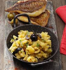 Filets De Daurade Et Puree De Pommes De Terre Aux Olives Recette Recettes De Cuisine Filet De Daurade Recette Poisson
