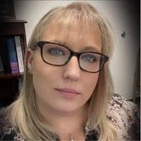 Dawn Everett's Instagram, Twitter & Facebook