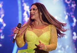 Entre os meses de junho e julho ela realiza mais de 60 apresentações. Marcia Fellipe Apresenta Novo Album No Musica Na Band Desta Sexta Feira