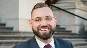 Dustin halse (born 3 may 1985) is an australian politician. R8wnjdgwsjipzm