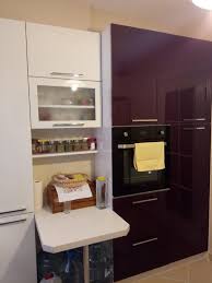 Mutfak dolabı renkleri bakımından seçeceğiniz birçok renk var. Murdum Akrilik Mutfak Dolabi