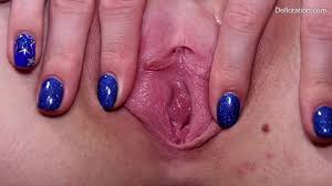 باکره جذاب چطور پرده بکارتش را پاره میکند ویدیو جنسی فارسی