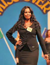 Davide fa la sua scelta e decide di lasciare il programma con chiara rabbi, mentre beatrice piange. Anche La Mamma Di Carolina Marconi A Uomini E Donne